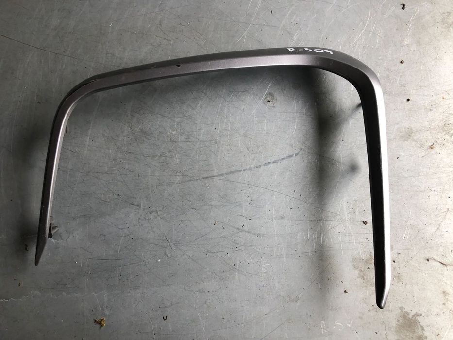 R-304. Listwa Ramka Kratka Zderzaka Lewy Przód 52126-02380 Toyota Corolla XII E21 Sedan - Gwarancja Wysyłka
