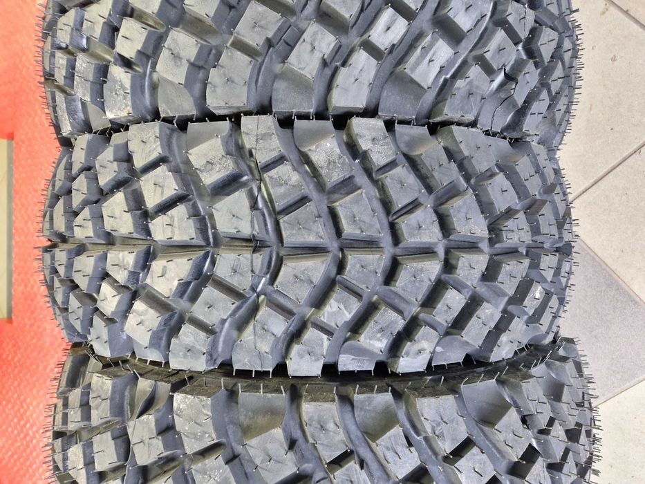 Opony terenowe 225/70R15 Ranger Grip 24r