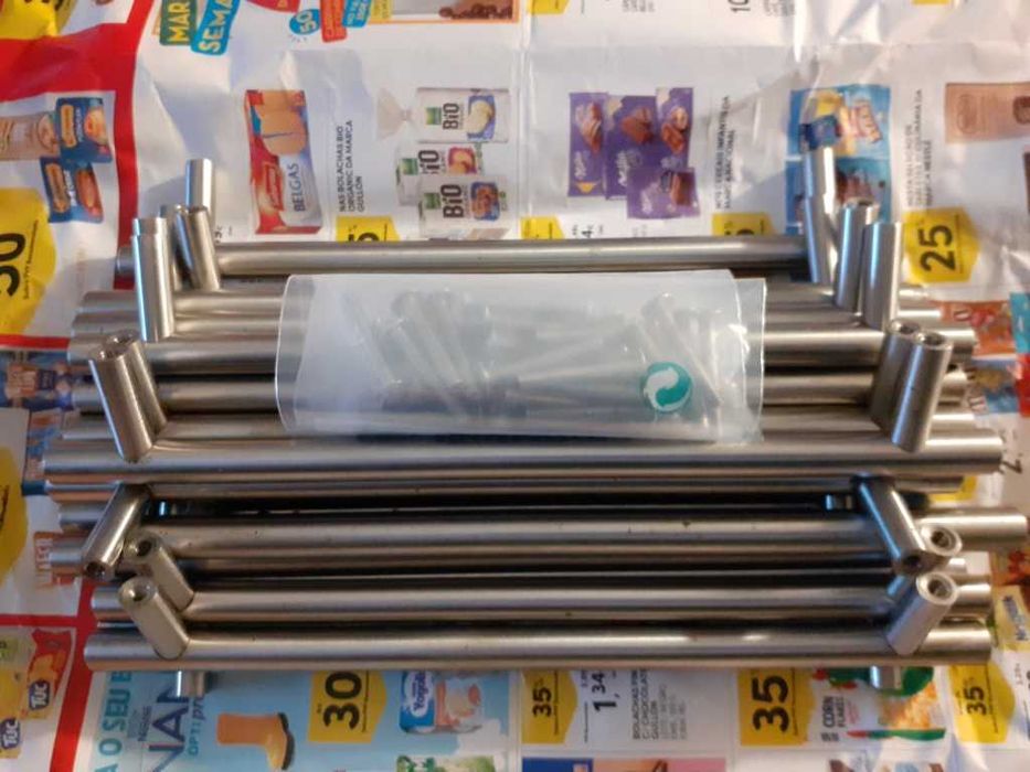 Conjunto de puxadores para móveis de cozinha