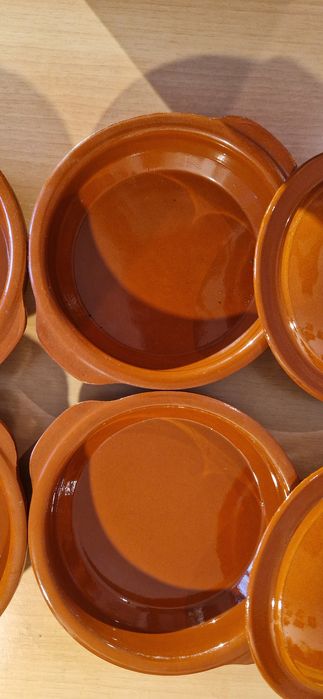 4 Clay Pots434037621523763204