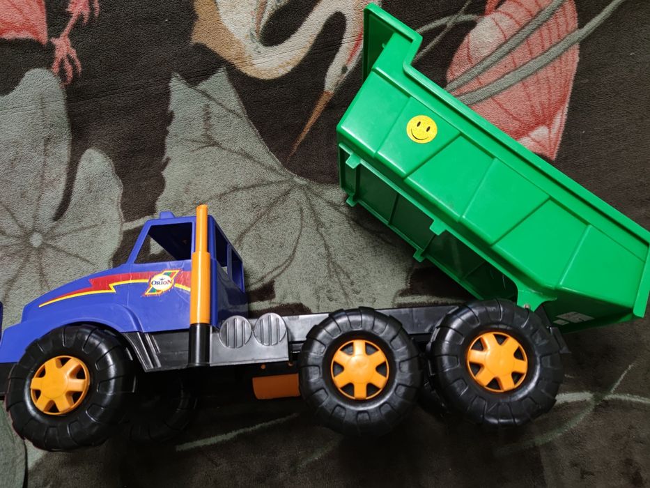 Іграшка самосвал Маг(великий розмір) 399гр.