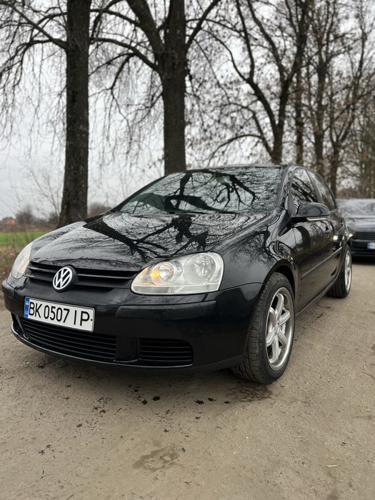 Volkswagen golf 5
