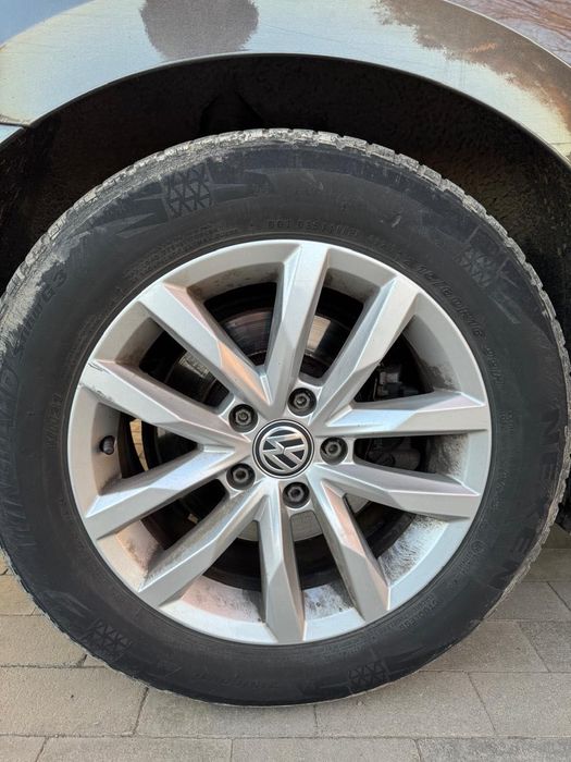 VW Passat b8 1.4 TSI 150 к.с. найбагатша комплектація