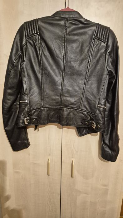 Шкіряна куртка superdry,