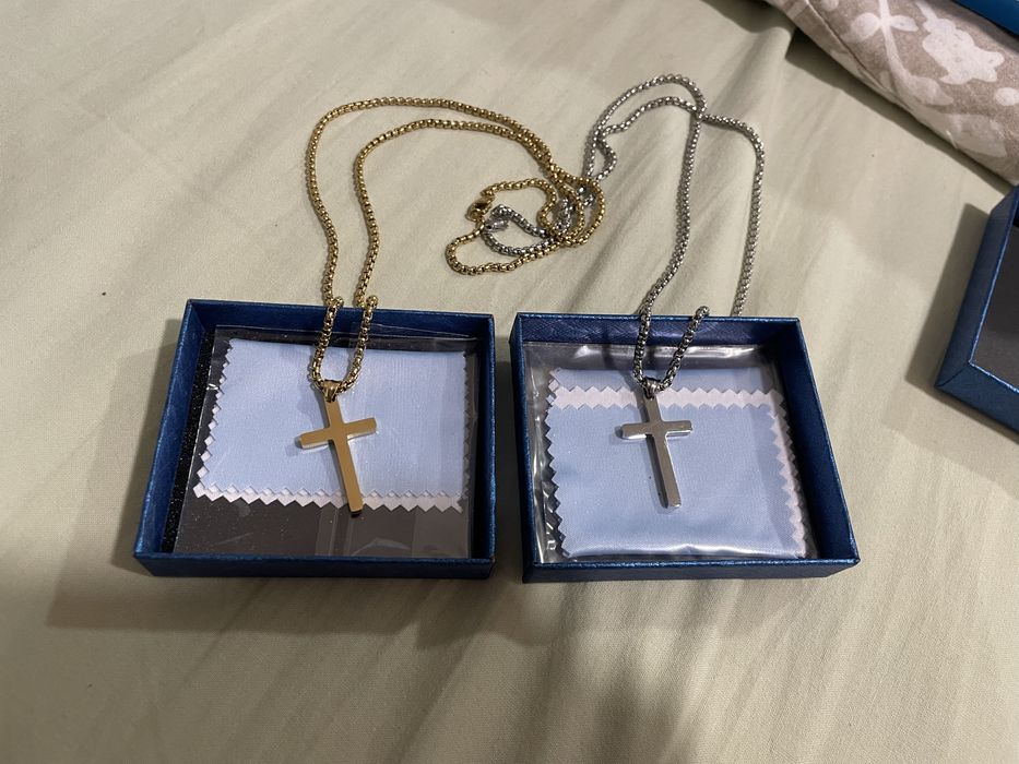 Conjunto RWQIAN - Colar Cruz Aço Inoxidável