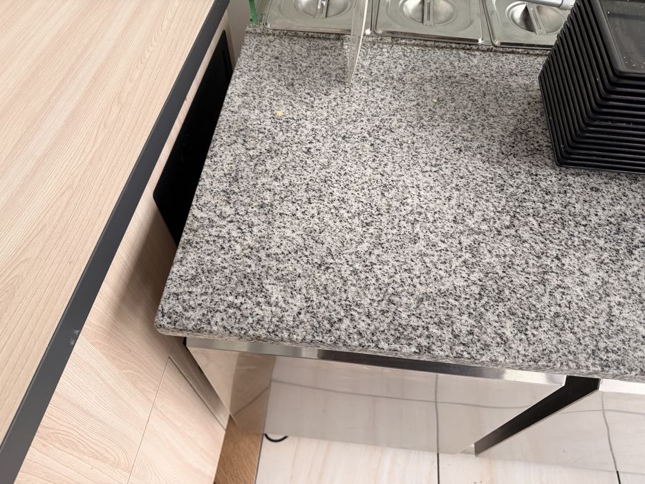 Продам стіл для піци GF-PS903GT