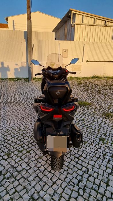 Yamanha Xmax 300