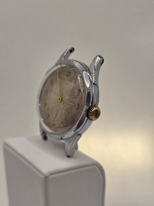 Zegarek Majak działający