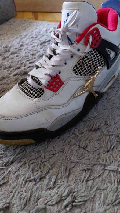 Чоловічі кросівки Nike Jordan 4, б/у, 43розмір
