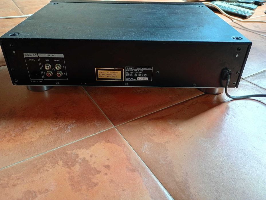 Sony Compact Disc Player CDP-990