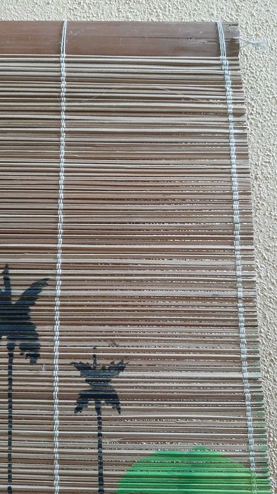 mata drewniana na ścianę