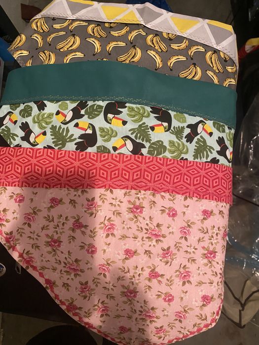 Bandana e laços para cães