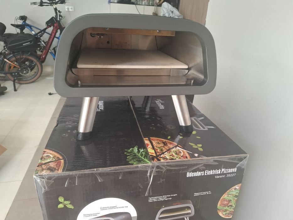 Elektryczny piec do pizzy