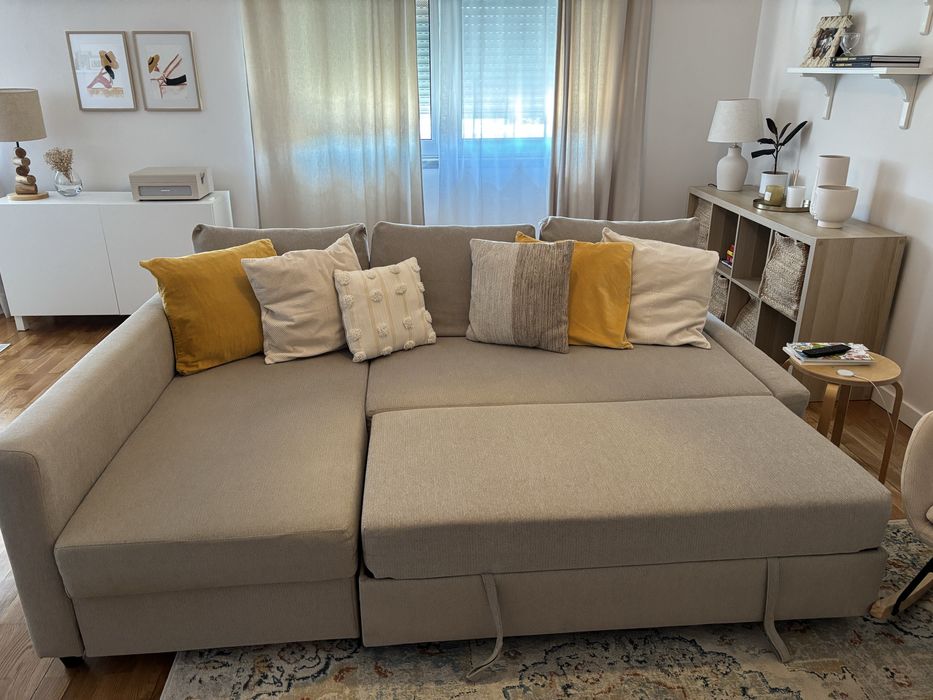 Sofá cama de 3 lugares com chaise long