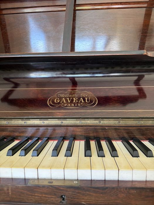 Piano Gaveau Paris - restaurado e muito bem estimado