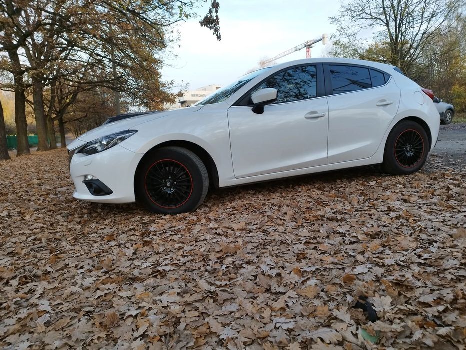 Mazda 3
