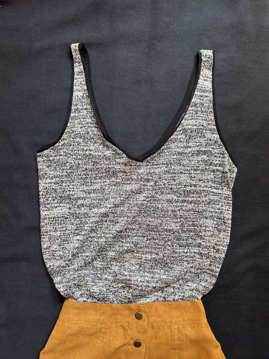 Top malha da Stradivarius. Novo