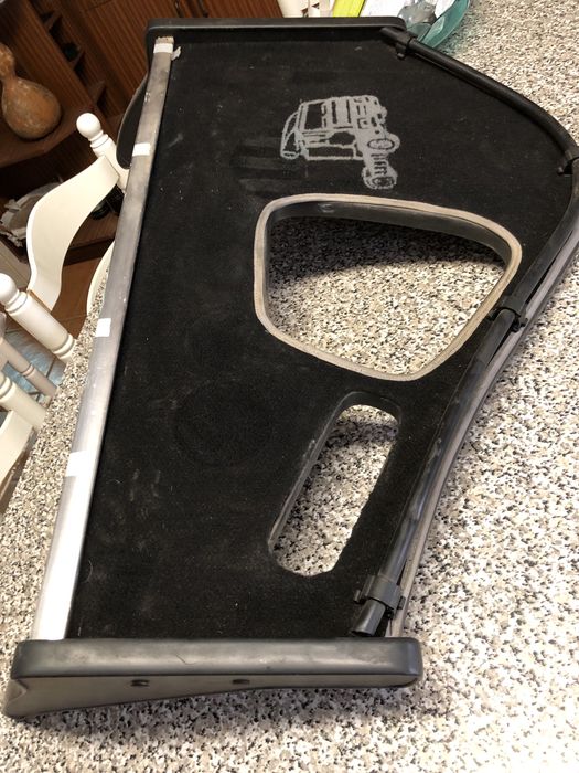 Vende-se mesas de tablier volvo