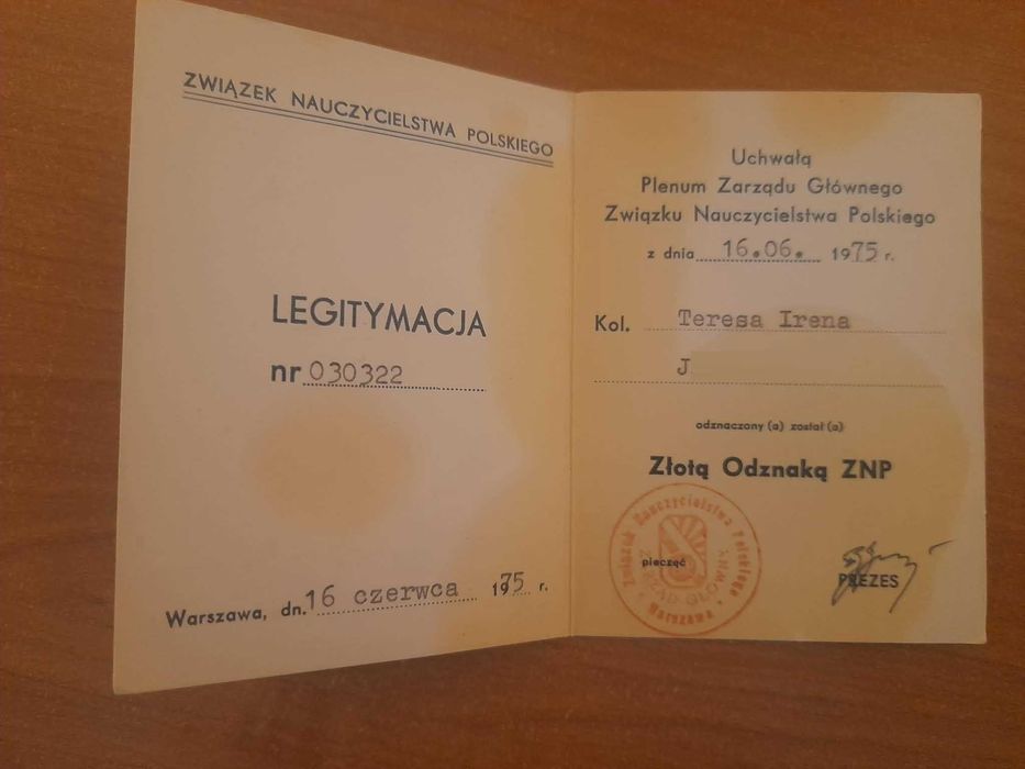 Oryginalna legitymacja z 1975 roku