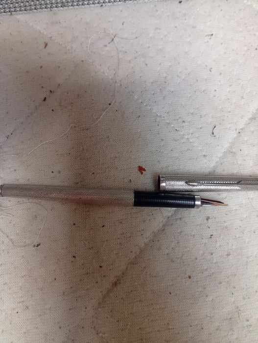 Conjunto de canetas Waterman, Parker etc  uro e prata