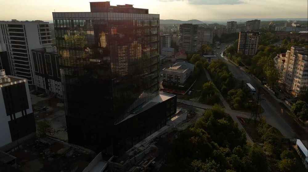 Оренда приміщення площею 246 м² у БЦ W.ONE Tower/ БЕЗ КОМІСІЇ