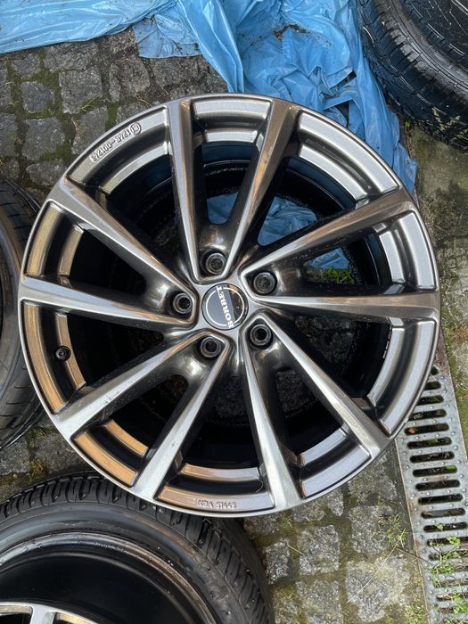 Felgi Aluminiowe BORBET 7x18 ET45 5x112 Audi Skoda Seat VW
