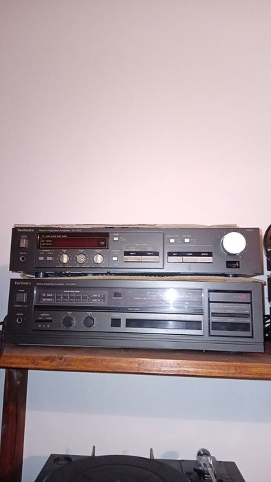 Amplificador Technics SU-Z65