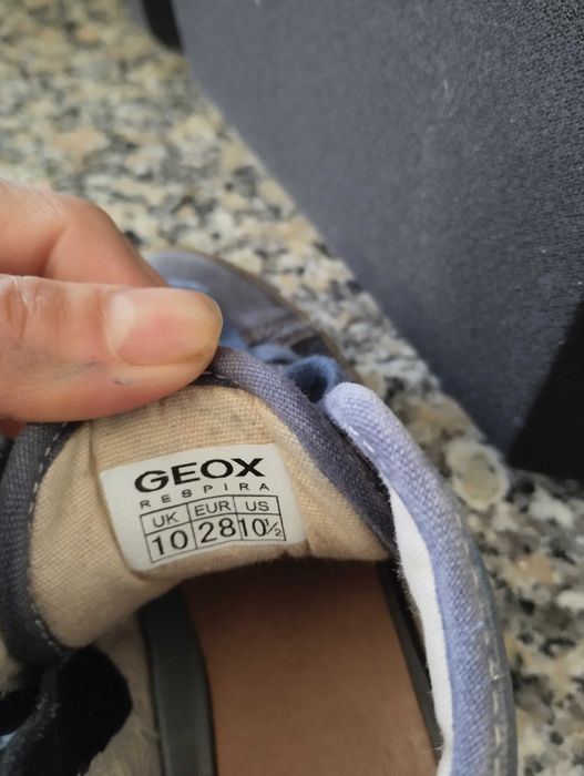 Calçado criança usado