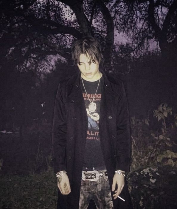 плащ  як у sematary з haunted mound reserved