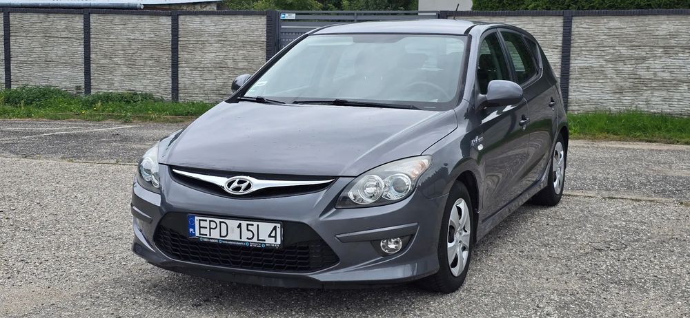 Hyundai I30 Hyundai i30 benzyna