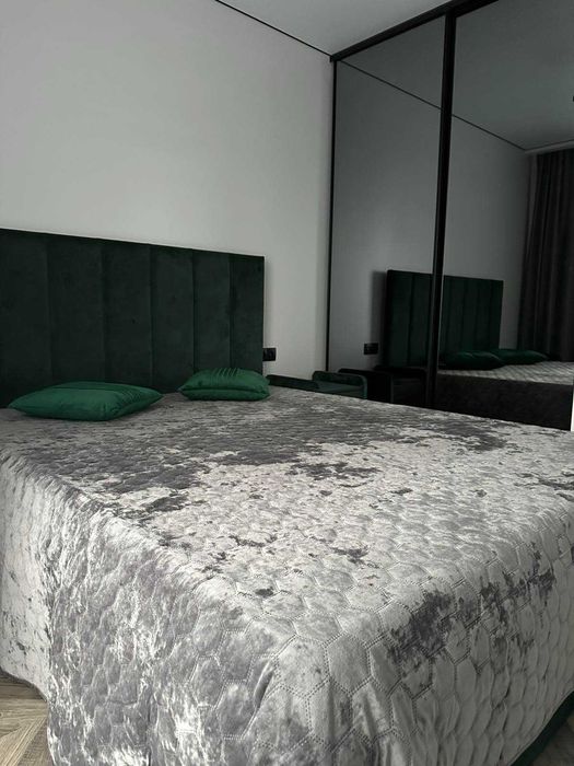 Здам в оренду двокімнатну квартиру на Зеленій (біля Арсену)