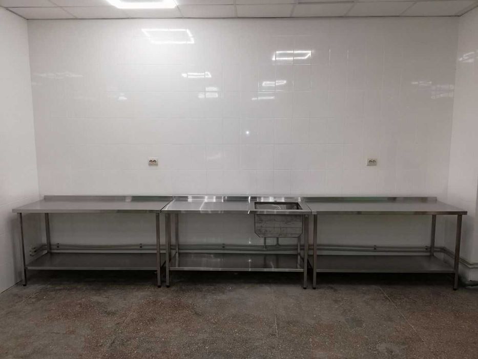 Столи з нержавійки, витяжки, мийки, харчова сталь для проф кухні