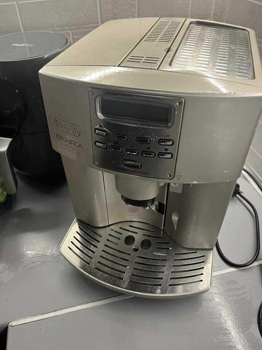 Sprzedam używany ekspres do kawy