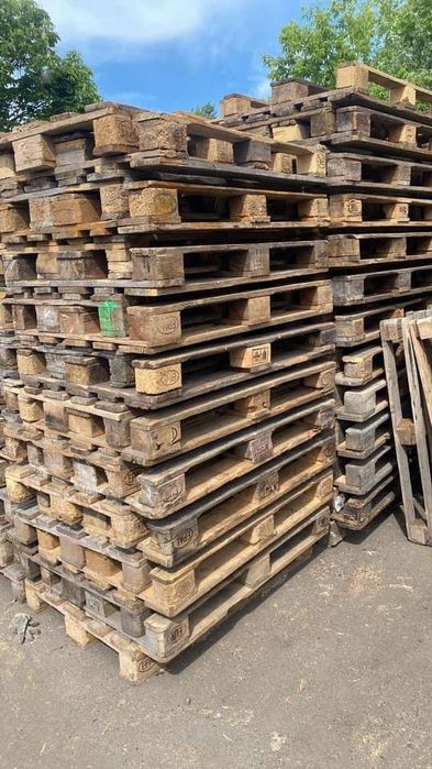 Скуповуємо деревяні піддони влюбій кількості.