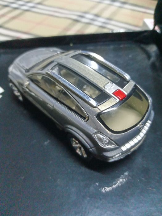 1/43 Opel Antara GTC - Norev
