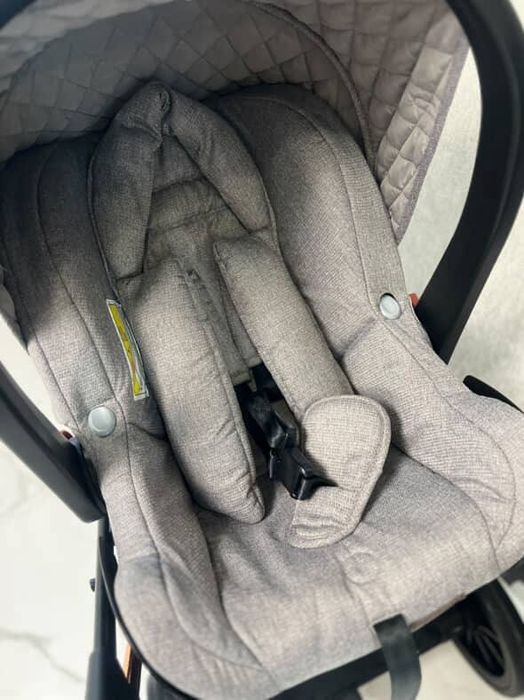 Продам коляску 3в1 Carello Aurora