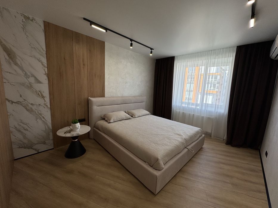 Двокімнатна квартира з дизайнерським ремонтом* Виставка*