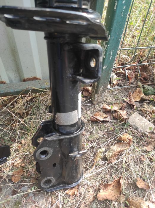 Амортизаторні стійки в сборі з пружинами і опорами Escape MK4 Kuga MK3