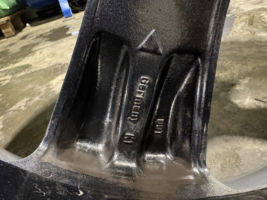 5x120 19 Styling 128 19 Oryginalne OE BMW Borbet 8,5J 9J + Adaptery