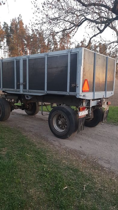 Przyczepa rolnicza Krone wywrotka 12 ton.