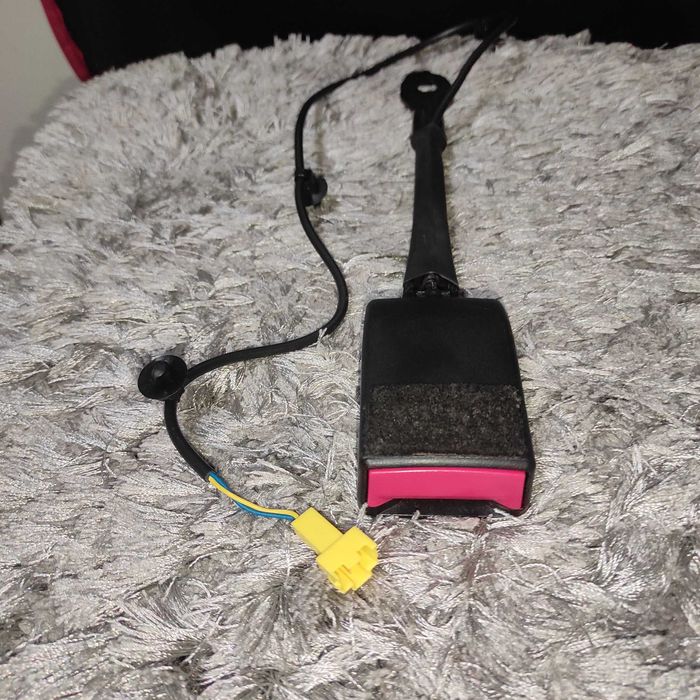 Encaixe cinto segurança Mercedes classe A