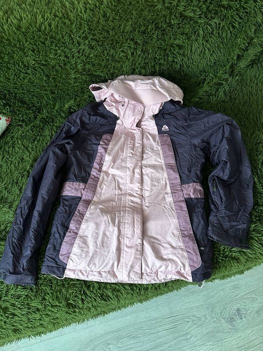 Гірськолижний костюм