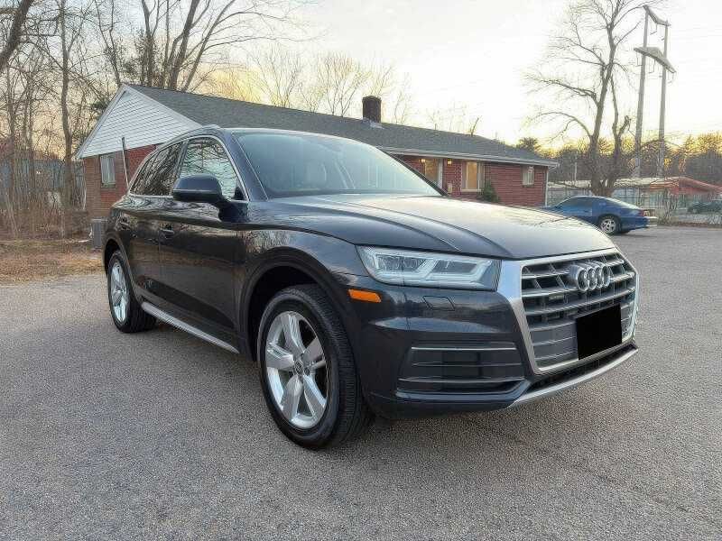 2018 Audi Q5 2.0T quattro Premium Plus