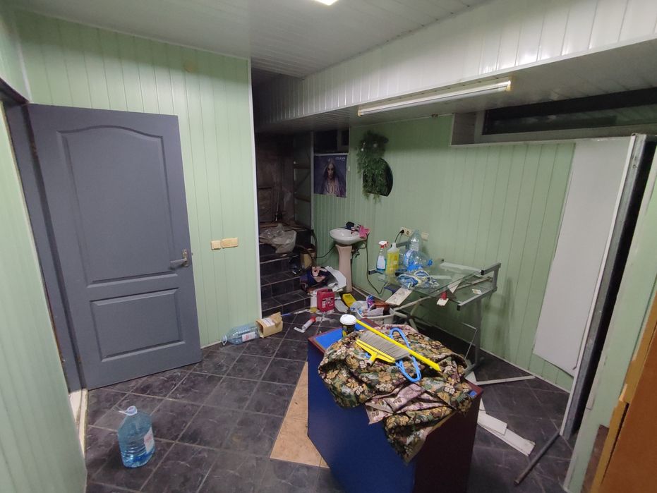 75м2, окремий вхід з вулиці, вул. Васильківська 42, Голосіївський р.