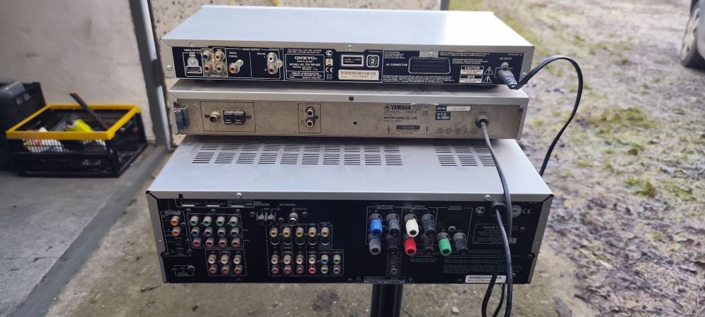 Onkyo Amplituner HT-R508, tuner Yamaha T-420
