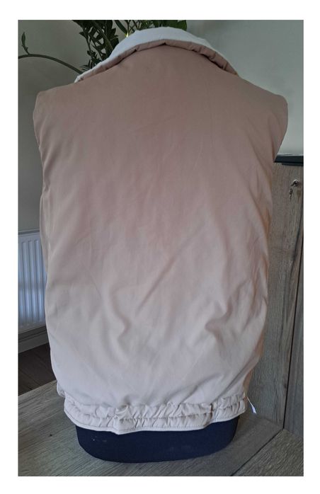 Dwustronna kamizelka bezrękawnik