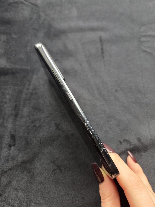 Samsung Galaxy S22 128 GB – sprawny | pęknięte plecki