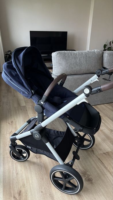 Cybex Eos Lux - carrinho 2 em 1 com alcofa + adaptadores
