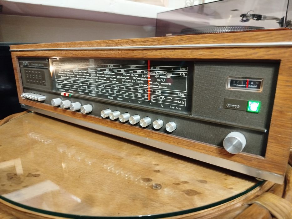 Saba Mersburg stereo F