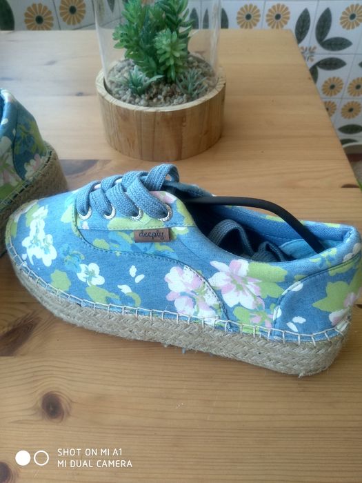 Sapatos senhora DEEPLY